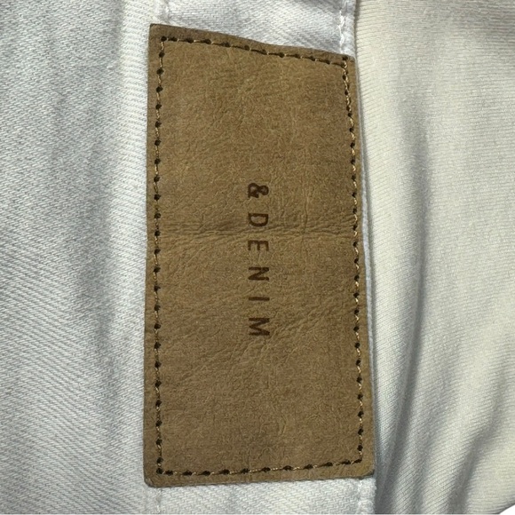 H&M Mama Maternity Straight Ankle Jeans Beige Size Small NWT - Picture 7 of 11